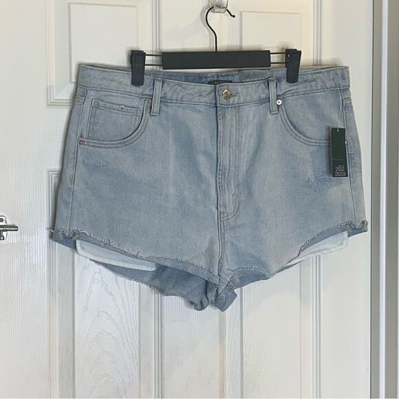 Wild Fable Highest Rise Cheeky Shorts Size 16 Light Denim Wash - Picture 3 of 10